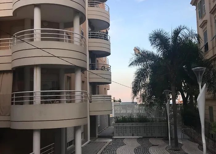 Debussy One Bedroom With A Balcony Apartment *